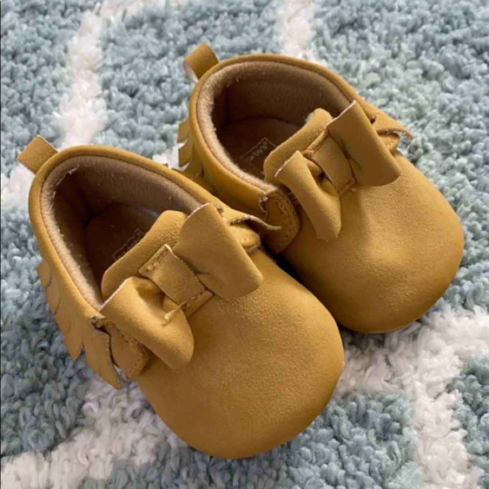 Carters 0-3M